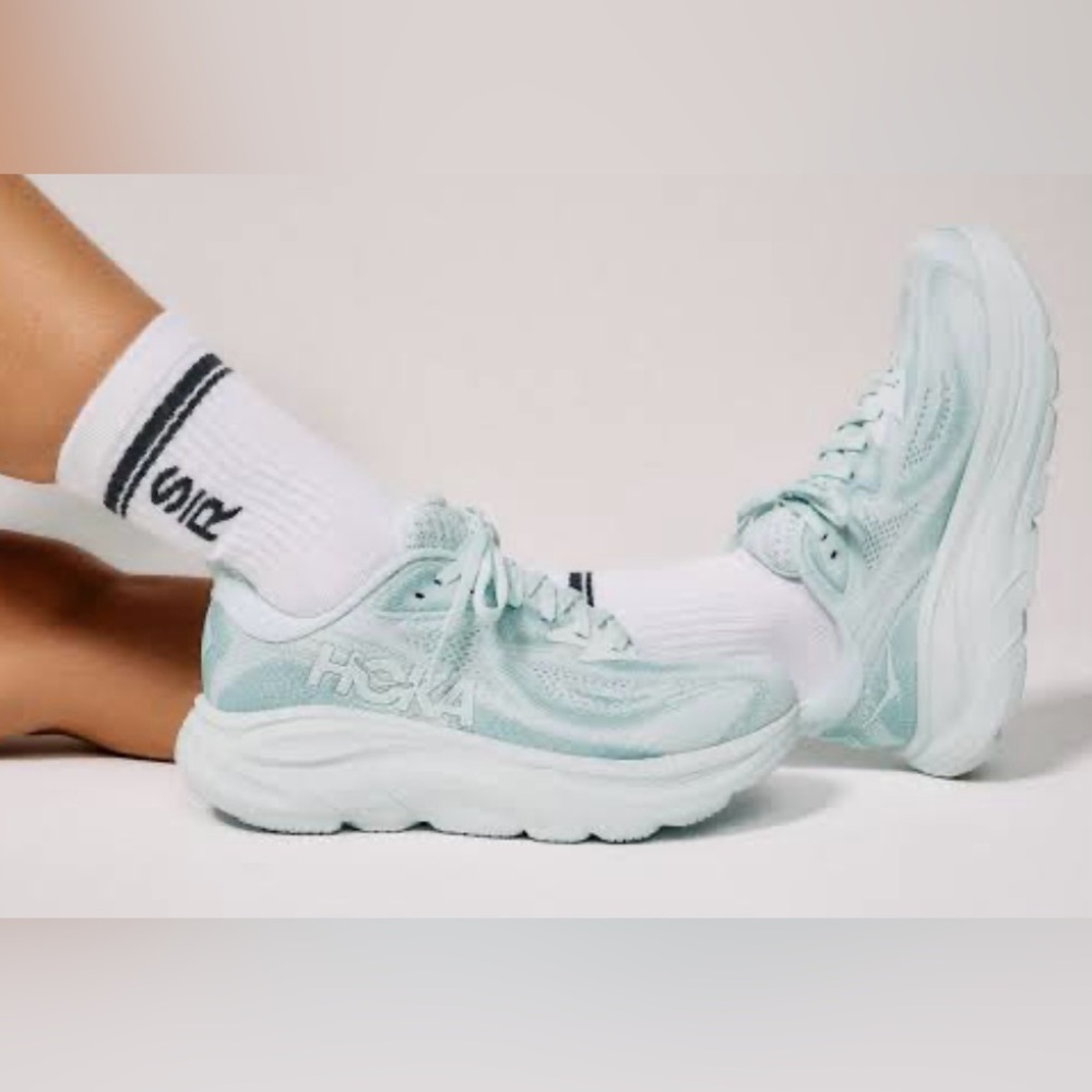 HOKA ONE ONE CLIFTON 10 sneakers - Picture 3 of 16